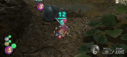 Move the Iron Ball to break the glass wall.png