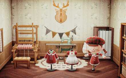 ACNH - Christmas Cape and Apron.jpg