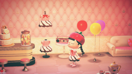 ACNH - Custom Designs - Strawberry Chocolate Sundae Dress.png