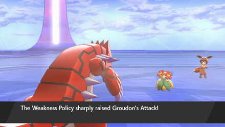 If I trade a Pokemon with a legacy move like groudon with precipice blade  to someone,the groudon they receive will still have that move ,but does it  work the same way with