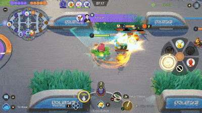 Pokemon UNITE - Venusaur Using Petal Dance and Giga Drain on Enemy Team