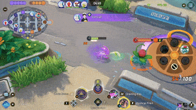 Pokemon UNITE - Sylveon Dodging Sludge Bomb Using Mysitcal Fire