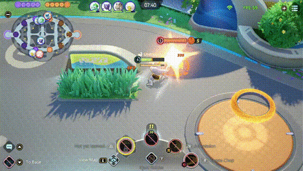 Pokemon UNITE - Machamp Displacing Greninja with Submission