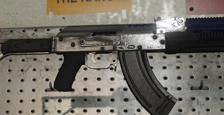 GTA V - Assault Rifle Skin - Platinum tint