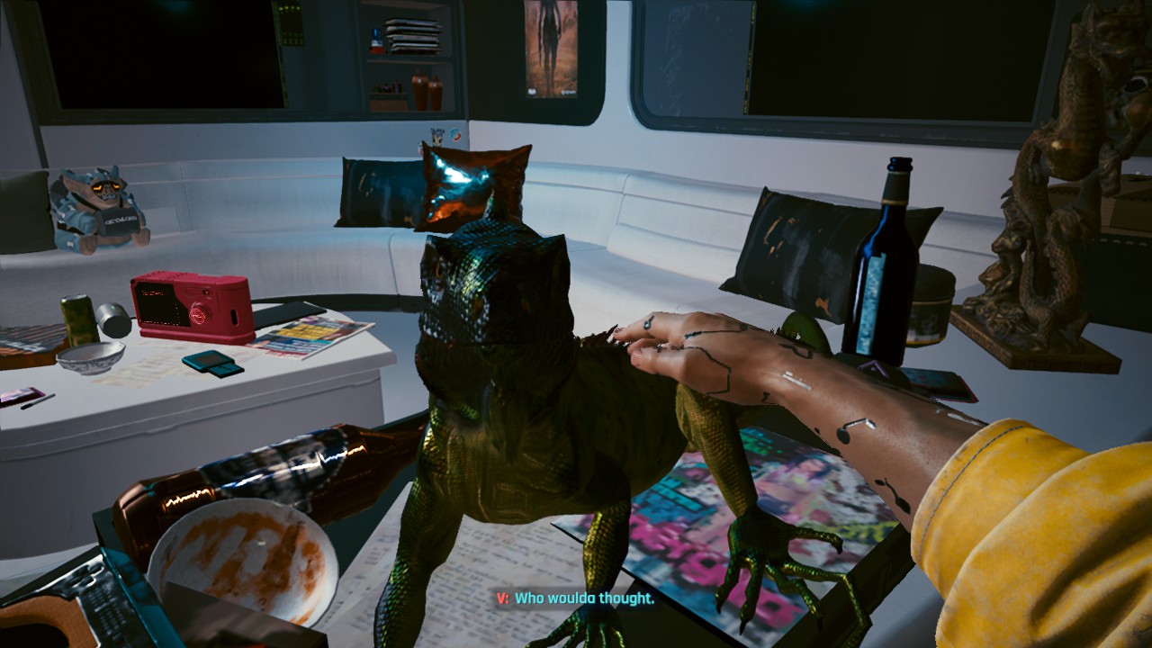 Cyberpunk 2077 Pet the Iguana