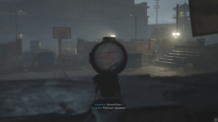 Modern Warfare 2 - M4 Weapons on Basketball Court