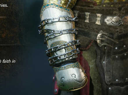 Risen Snow Gauntlets Armor