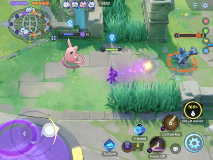 Pokemon UNITE - Confuse Ray Chasing Enemy