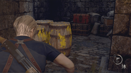 Resident Evil 4 Remake - Castle Elegant Bangle In-Game