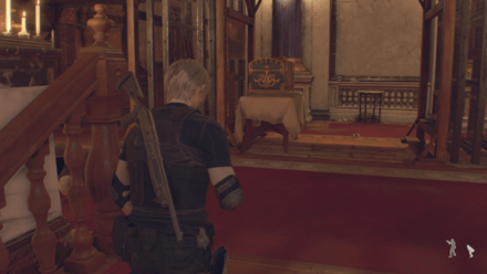 Resident Evil 4 Remake - Castle Yellow Diamond In-Game