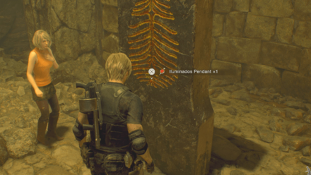 Resident Evil 4 Remake - Illuminados Pendant In-Game