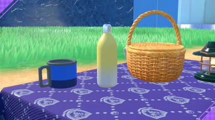 Pokemon Scarlet Violet - Picnic Item Yellow Bottle