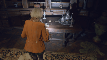 Resident Evil 4 Remake - Bunch of Keys In-Game