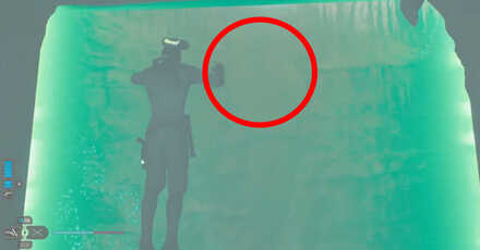 Wall Across Green Barrier Phon