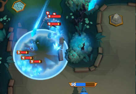 Warcraft Rumble - Defend Against Groups with Blizzard or Drake