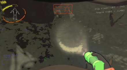 Lethal Company - How to Use Flashlight