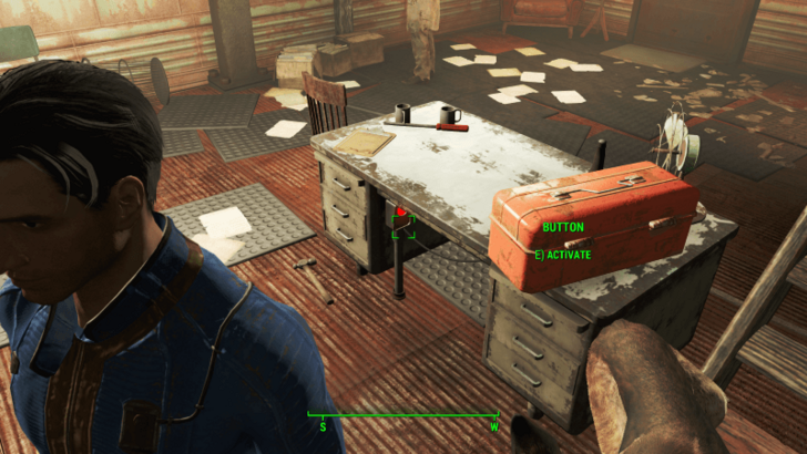 Fallout 4 - Press Button Under the Desk