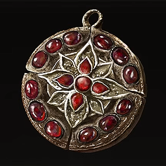 Crimson Amber Medallion +3