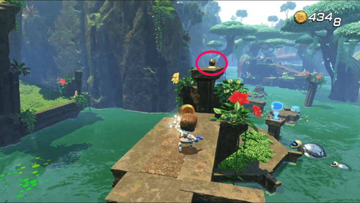 Astro Bot - Dude Raiding Egg 2-min.png