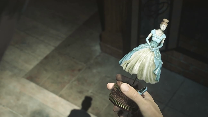 Music Box Cinderella Figurine