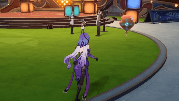 Spinning Balloon Near Camera Crew