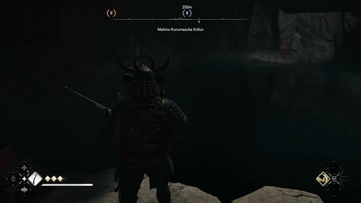 Makino Kurumazuka Swim Across the Water