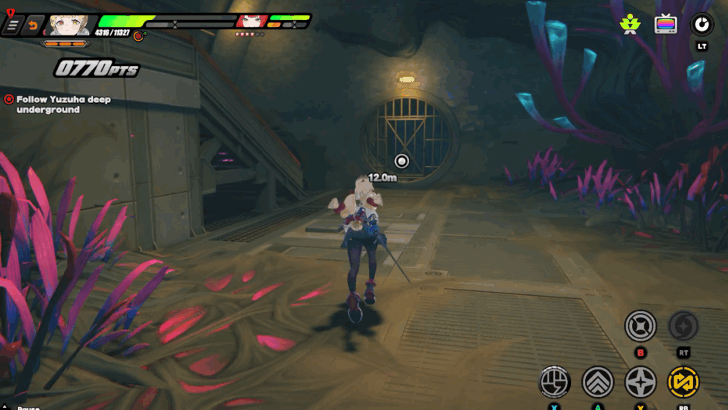 Follow Yuzuha and Escape the Pursuers