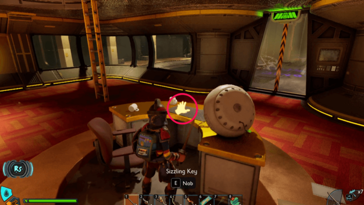 Grounded 2 Sizzling Key Desk