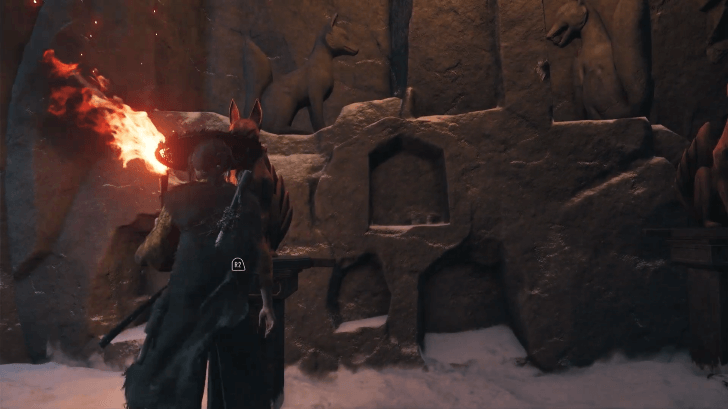 Nameless Killer Rotate Statue