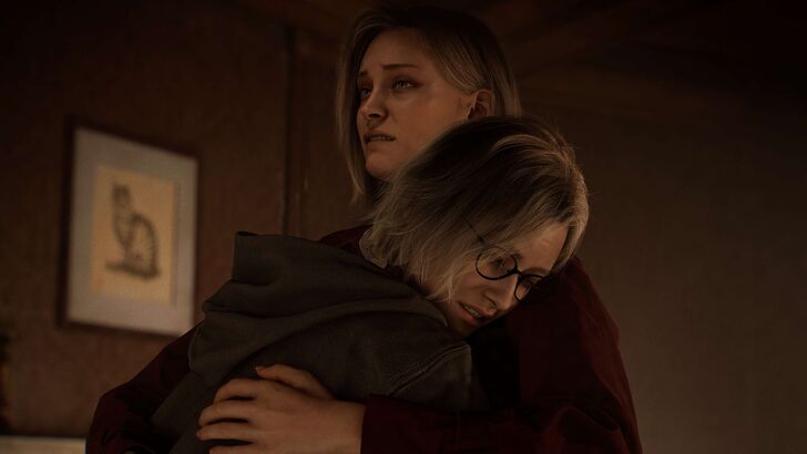 RE9 Grace and Alyssa Aschcroft hugging