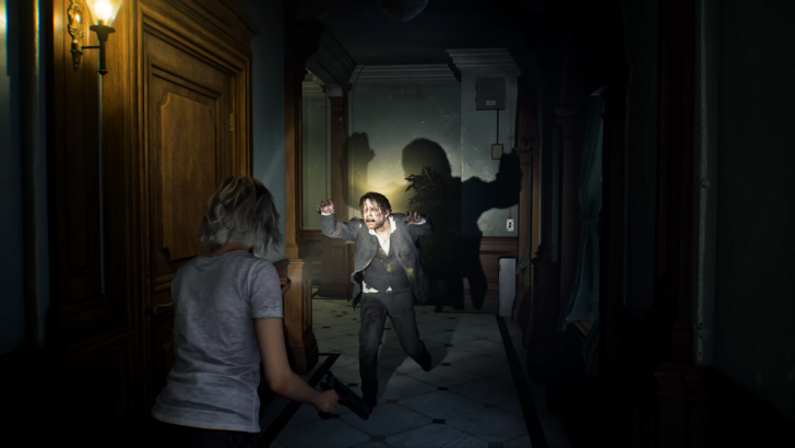 RE9 Grace Ashcroft Pointing A Flashlight At A Crazy Man