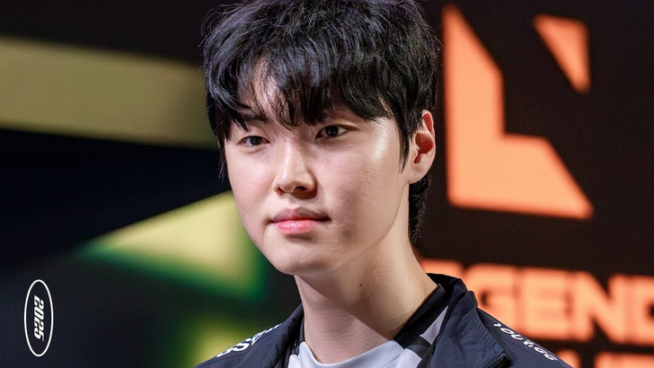 chovy wins best esports athlete in The Game Awards 2025