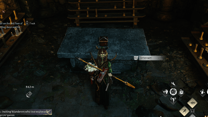 WWM - The Lu and Mo Debate - Interact with the chest