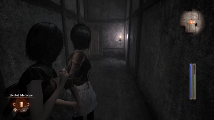 Holding Hands With Mayu