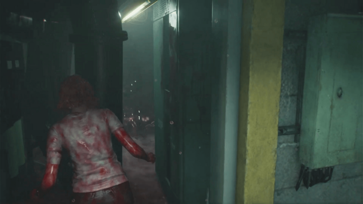 Slip Through Between Locker and Pipe