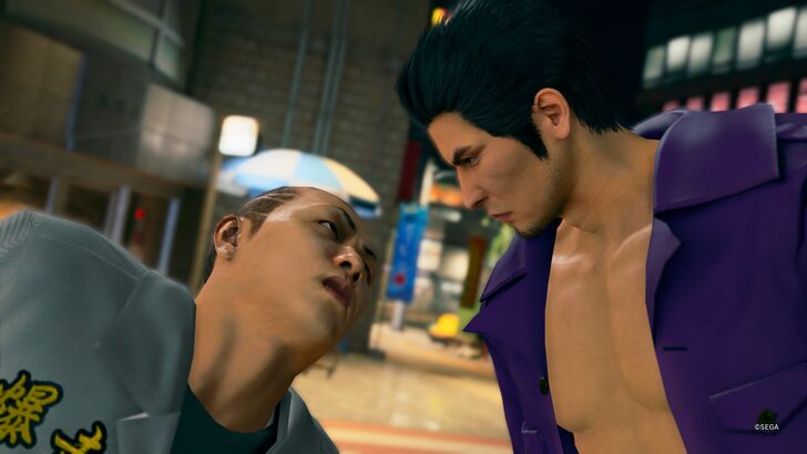 Yakuza Kiwami 3 Facing Off Against an Opponent