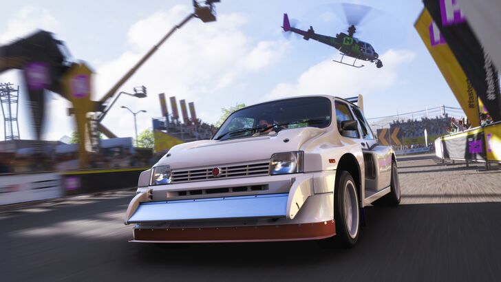 Forza Horizon 6 Pink MG Metro