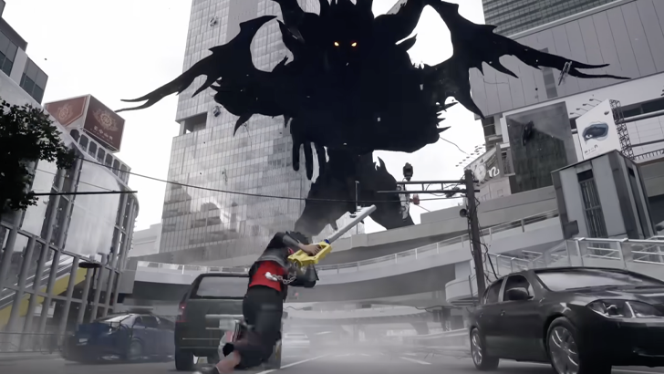 sora battling heartless in metropolis