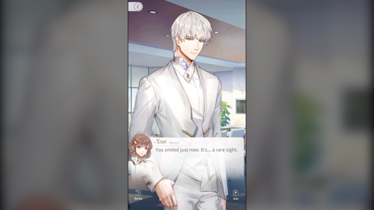 MC Awed at Qi Sili Sariel Smiling