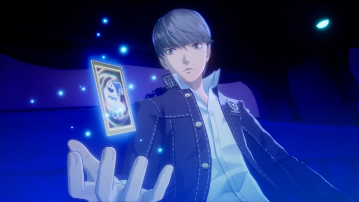 Persona 4 Revival’s Protagonist holds out his hand after fusing two Personas. A glowing blue tarot card featuring Jack Frost floats above it.