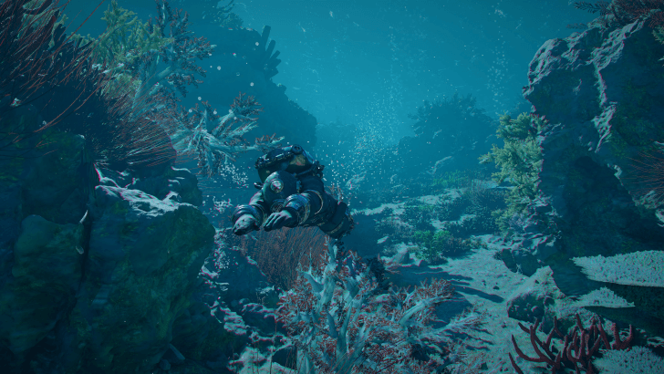 Kliff swimming underwater