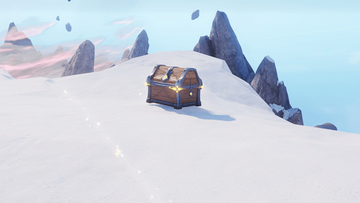 Russet Highlands Chest 68